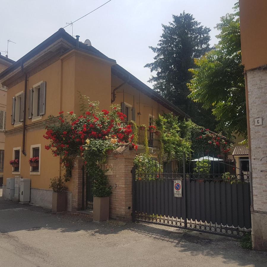 Corte Delle Rose Voghera Zewnętrze zdjęcie